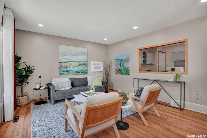 Property Photo: 2945 Preston Avenue S SK S7J 2G8