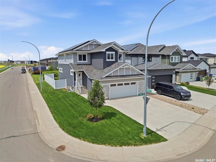 104 Forsey Avenue — photo 1