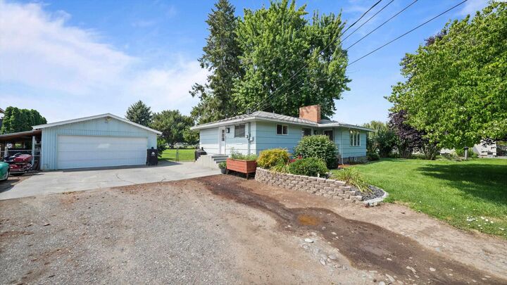 Property Photo: 4019 W 4th Ave WA 99336
