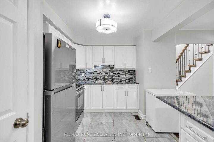 Property Photo: 115 Foster Crescent 115 ON L6V 3M8