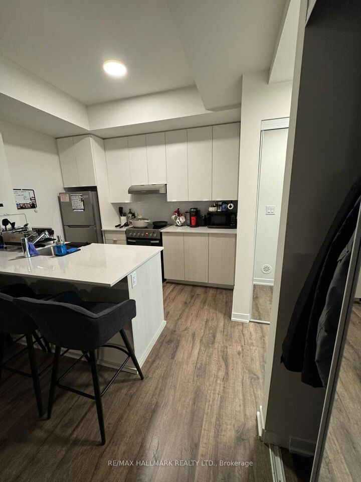 Property Photo: 140 Canon Jackson Drive 111 ON M6M 0B9