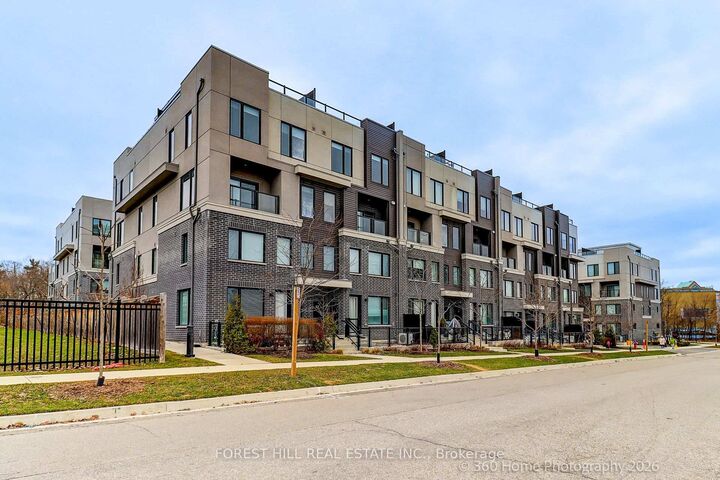 Property Photo: 3472 Widdicombe Way 12 ON L5L 0B8