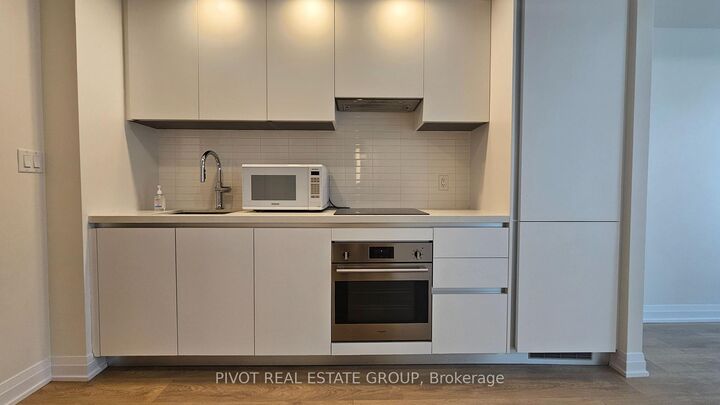 Property Photo: 4015 The Exchange N/A 2309 ON L5B 0N9