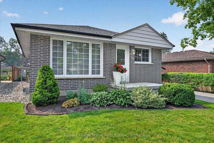 Property Photo: 285 St Annes Crescent ON K9H 5J3