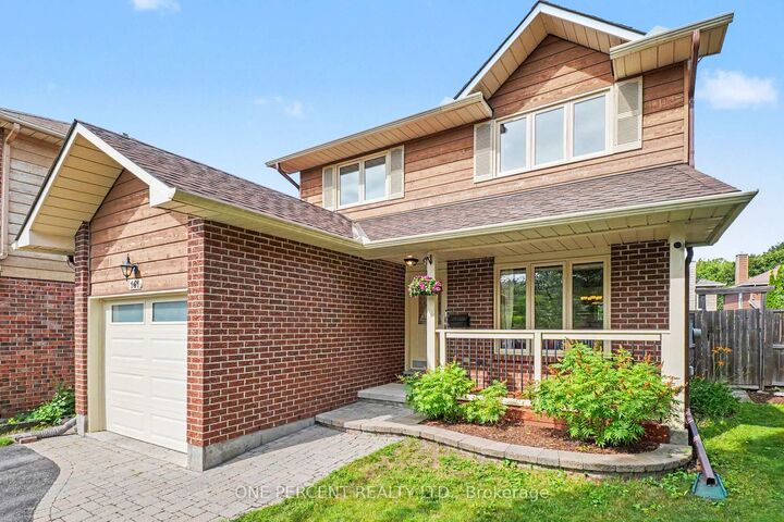 Property Photo: 161 Beechfern Drive ON K2S 1E3