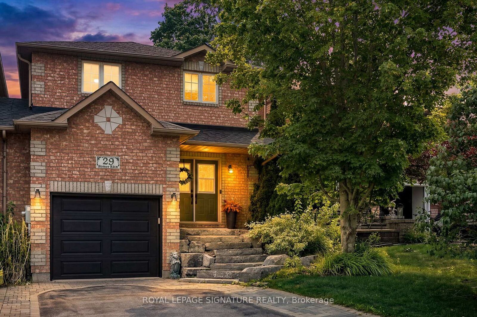 Property Photo: 29 Bartor Boulevard ON L4N 5Y7