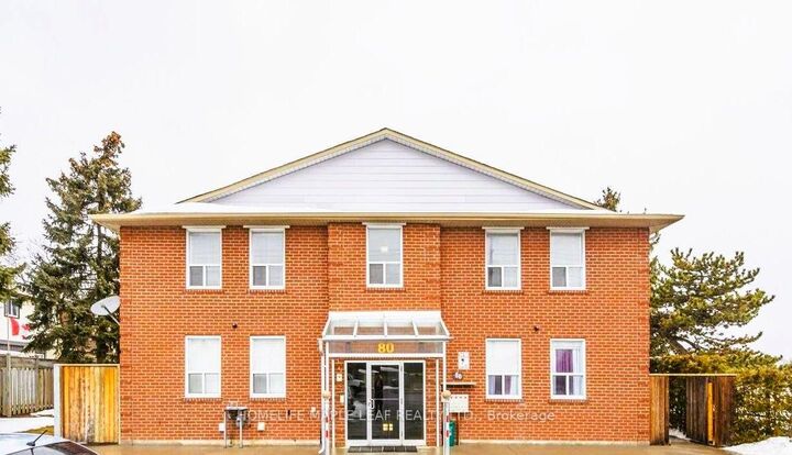 80 Kennedy Road N — photo 1