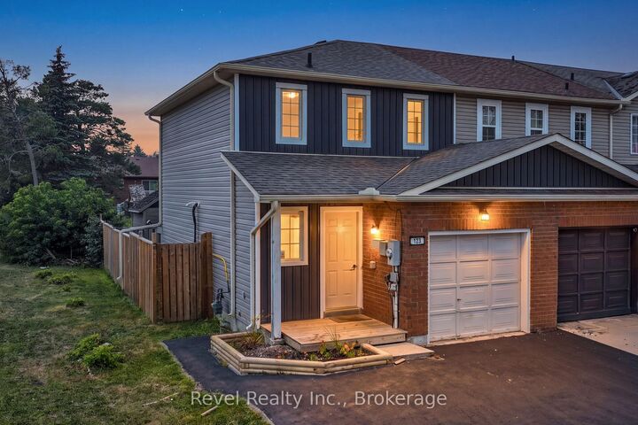 123 Albert Street S — photo 1