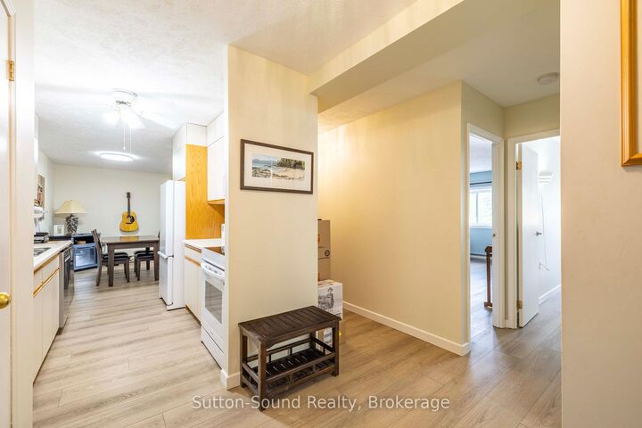 Property Photo: 1775 9th Avenue E 208 ON N4K 6K3