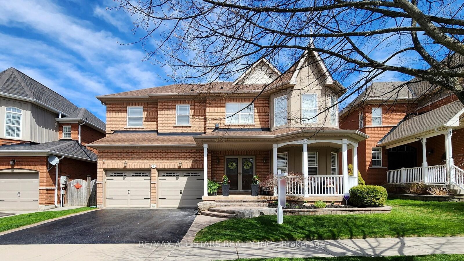 Property Photo: 9 Confederation Drive ON L9P 1Z4