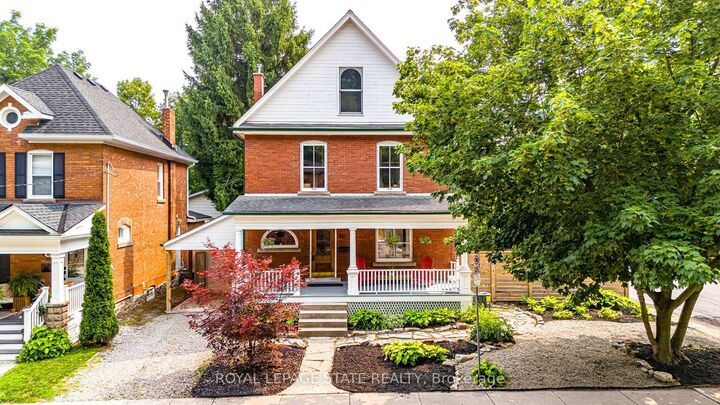 90 Victoria Street — photo 1
