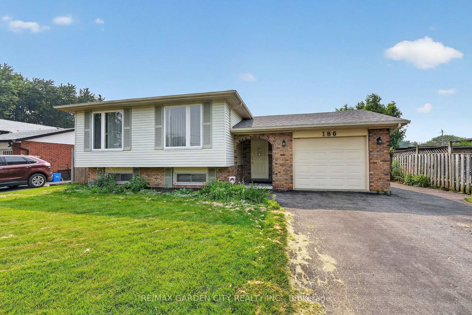 Property Photo:  186 Glenmor Drive  ON N0A 1A0 