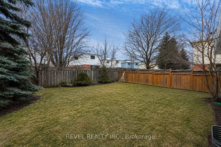 Property Photo: 400 Big Bay Point Road ON L4N 7P3