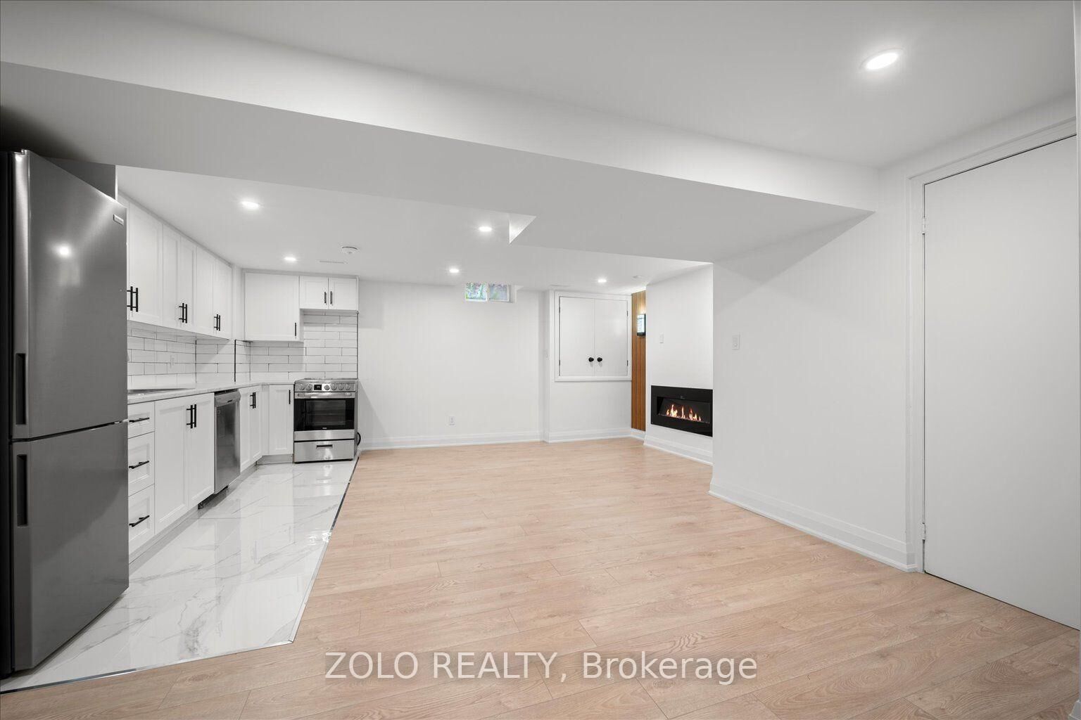 Property Photo: 278 Alex Doner Drive Lower ON L3X 1G6