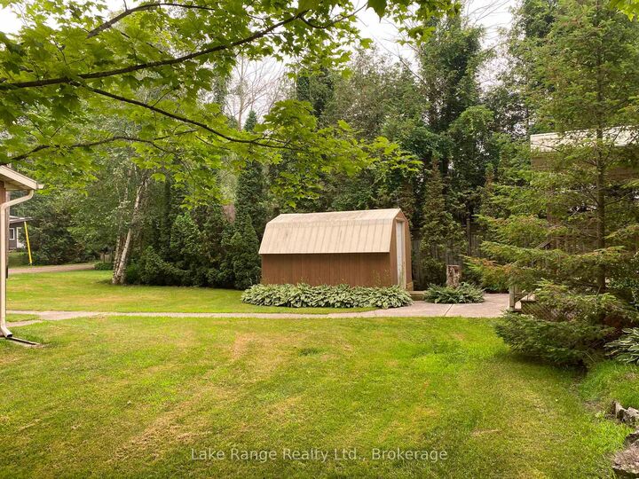 Property Photo:  311 Maple Street  ON N0G 2R0 