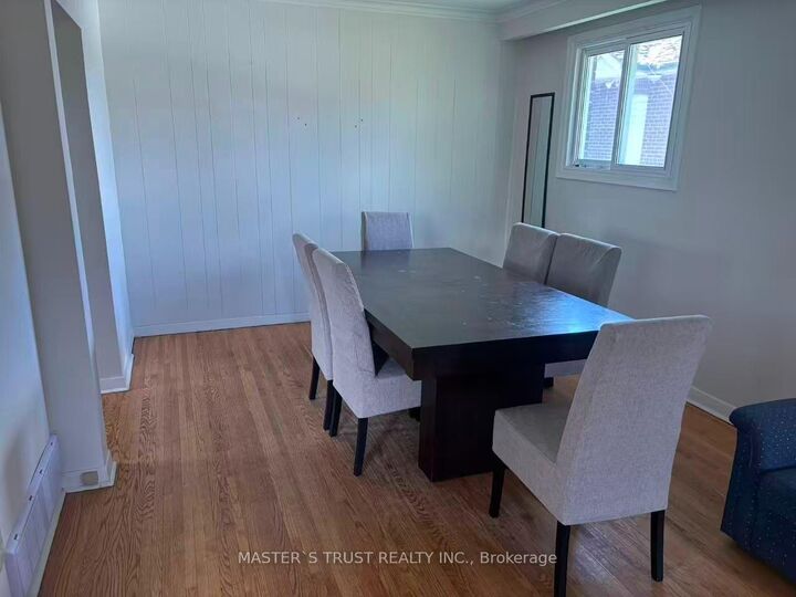 Property Photo:  314 Morningside Avenue  ON M1E 3E7 