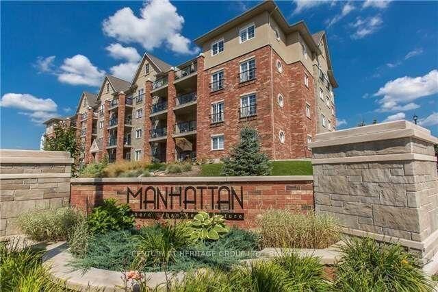 Property Photo: 39 Ferndale Drive S 203 ON L4N 5T5