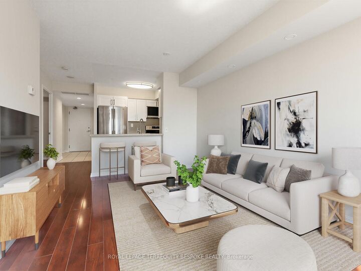 Property Photo:  153 Beecroft Road 2815  ON M2N 7C5 