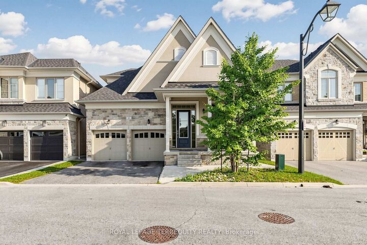 1815 Fairport Road 12 — photo 1