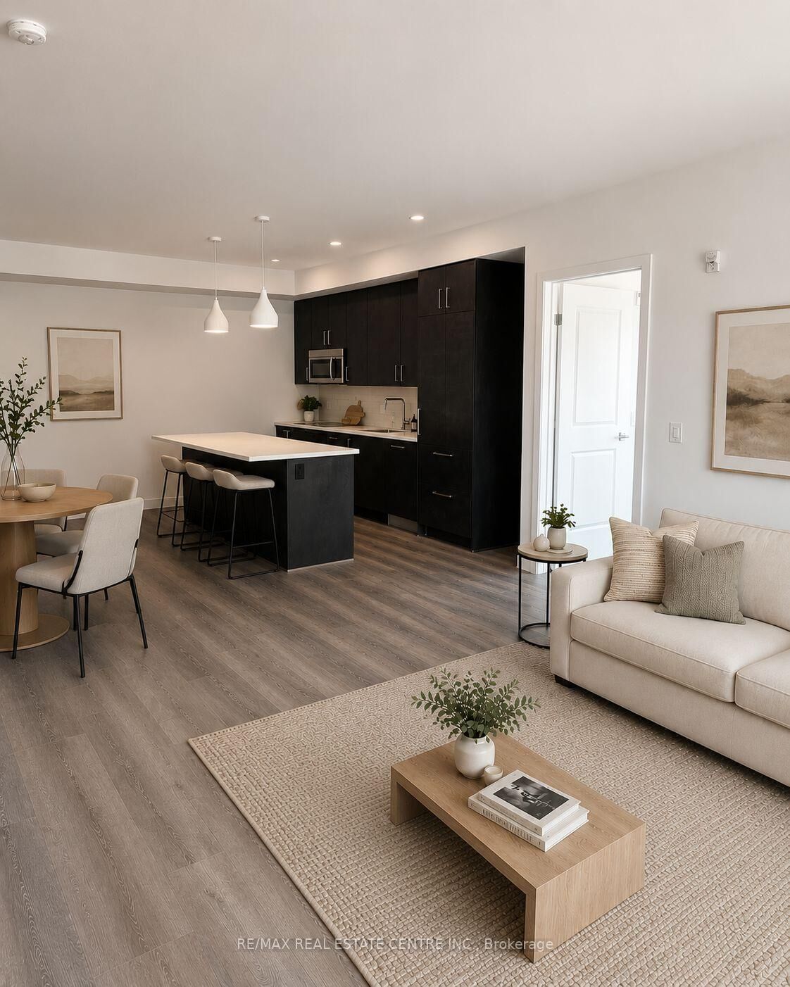 Property Photo:  7549 Kalar Road 110  ON L2H 2Y6 