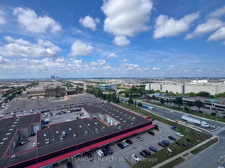 Property Photo: 1000 Portage Parkway 1515 ON L4K 0L1