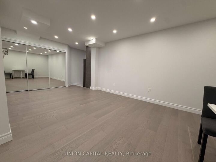 Property Photo: 1 Waterleaf Road ON L6B 0Z3