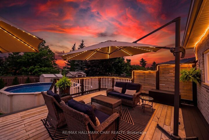 Property Photo: 1925 Emerald Court ON L9S 2A4