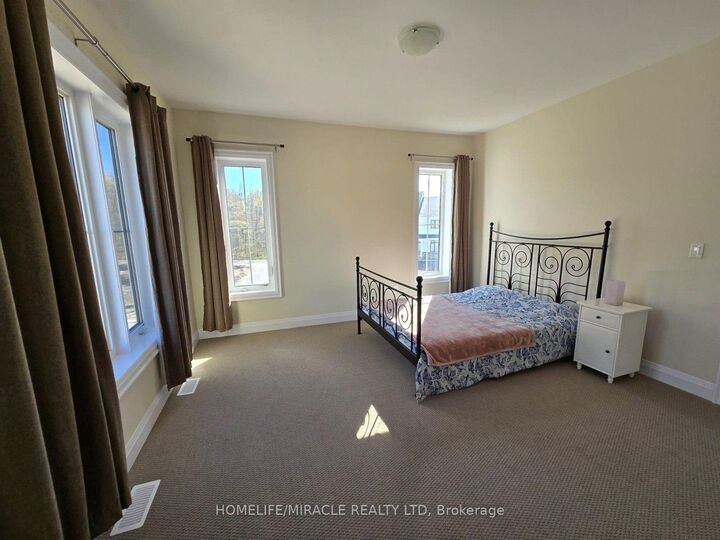 Photo de la propriété: 6 Aldwinckle Avenue ON L0L 2L0