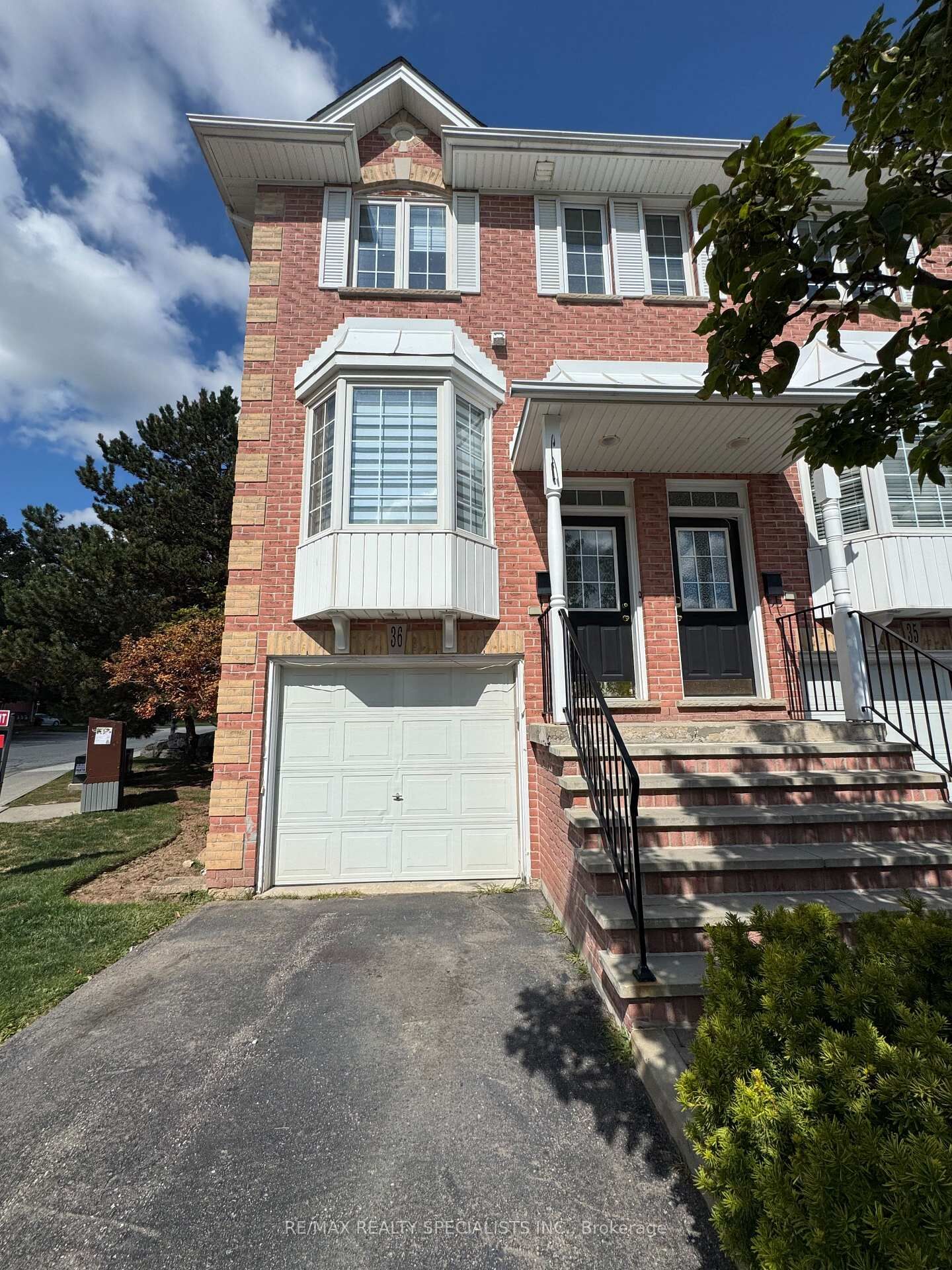 Property Photo: 3480 Upper Middle Road 36 ON L7M 4R7
