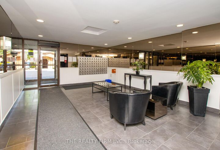 Property Photo: 135 Baseline Road W 403 ON N6J 4W4