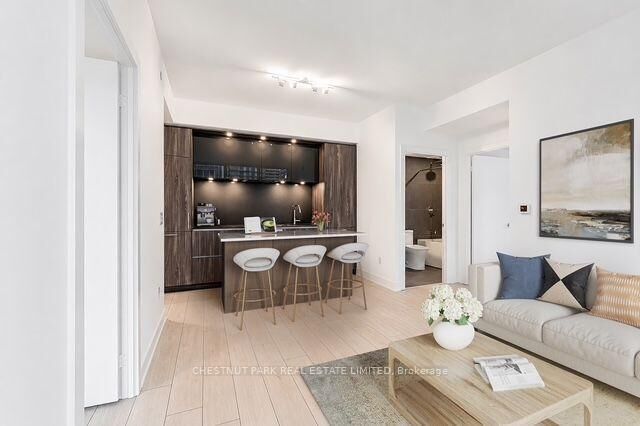 Property Photo:  35 Mercer Street 2513  ON M5V 1H2 
