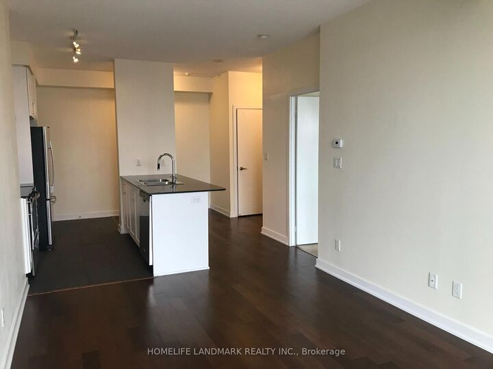 Property Photo: 4065 Brickstone Mews 2901 ON L5B 0G3