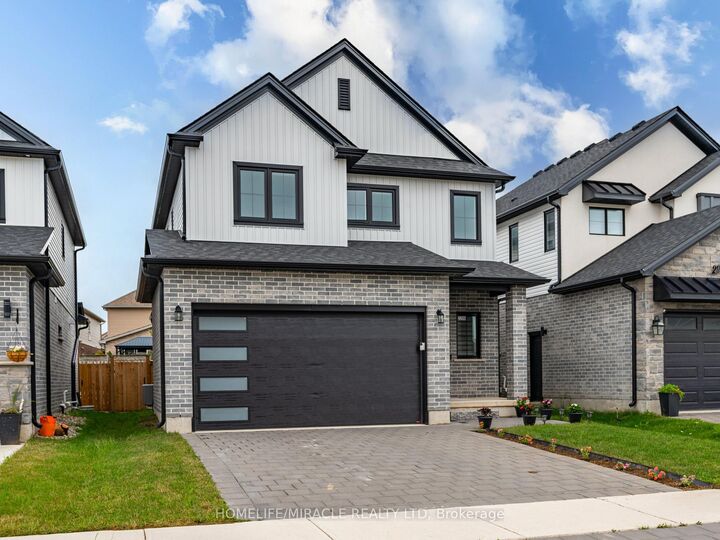 Property Photo: 2206 Southport Crescent ON N6M 0H9