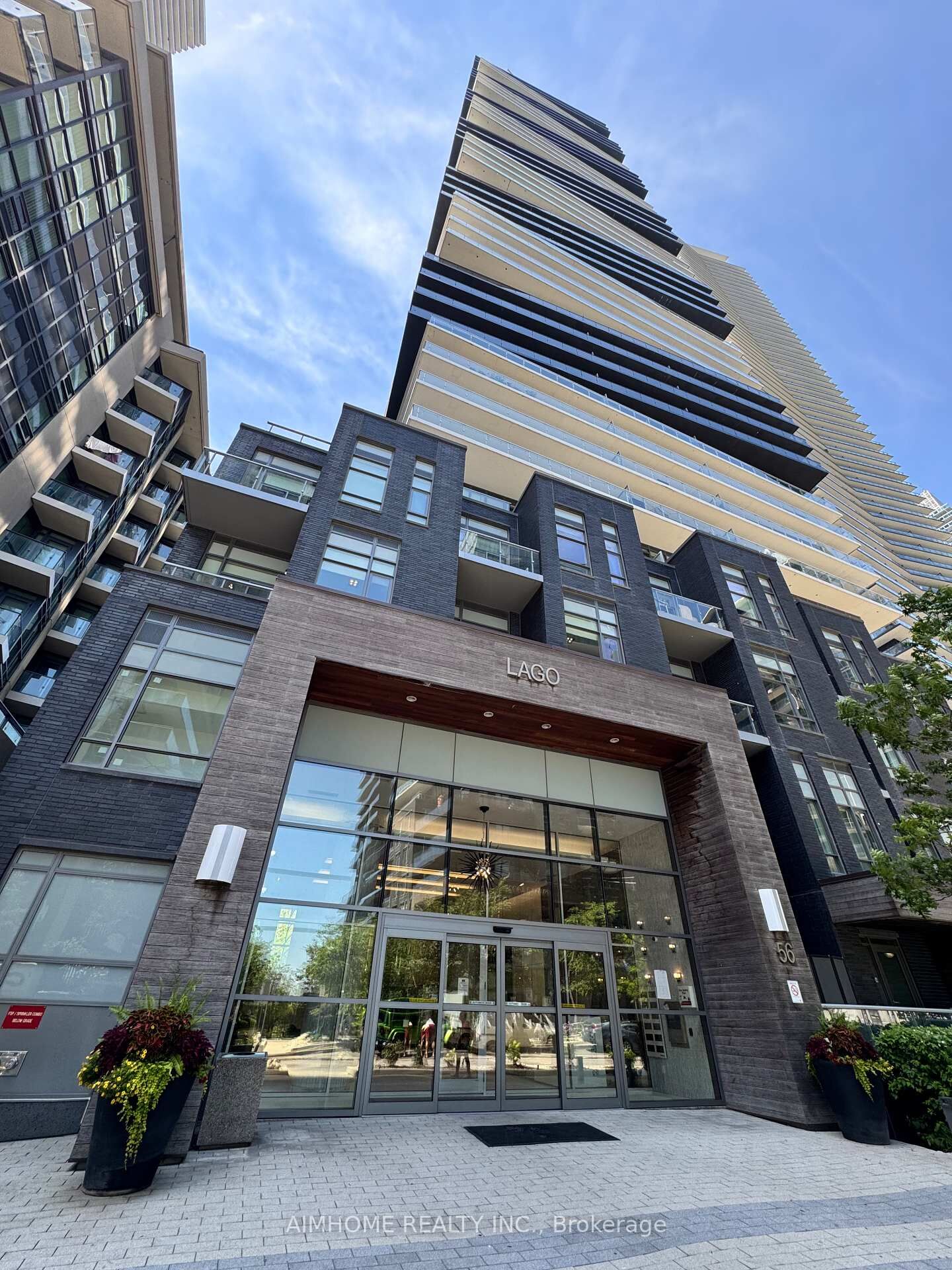 Property Photo: 56 Annie Craig Drive 801 ON M8V 0C5
