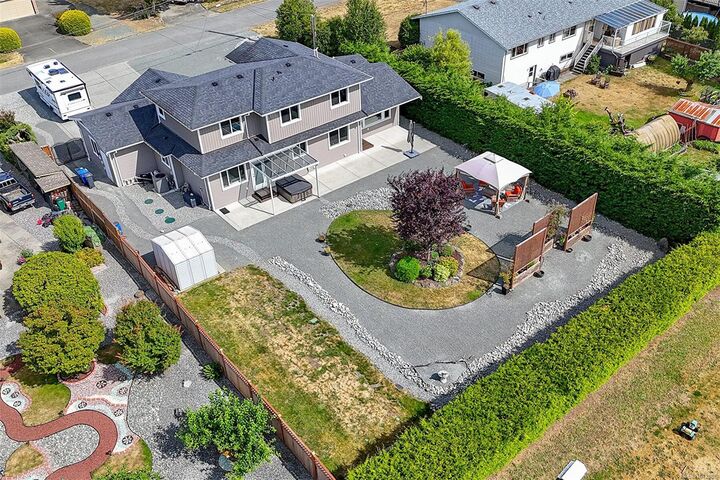 Property Photo: 10842 Wilcox Rd BC V9G 1A9