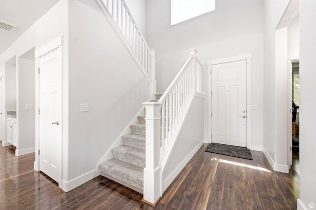 Property Photo: 2288 W Monarch Way UT 84025