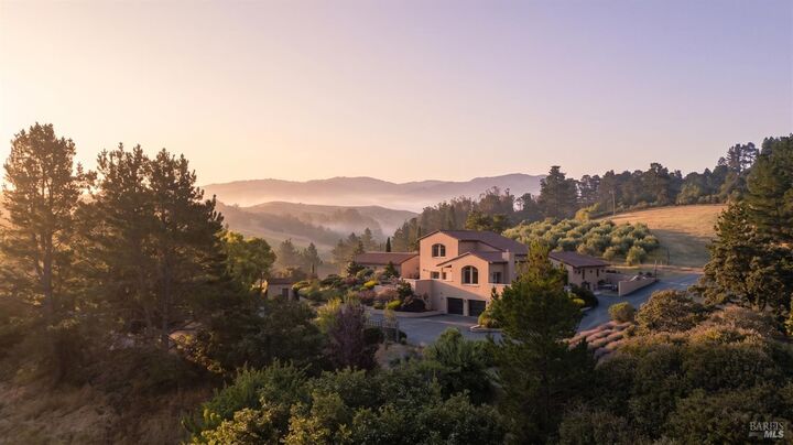 Property Photo: 3518 Bloomfield Road CA 95472