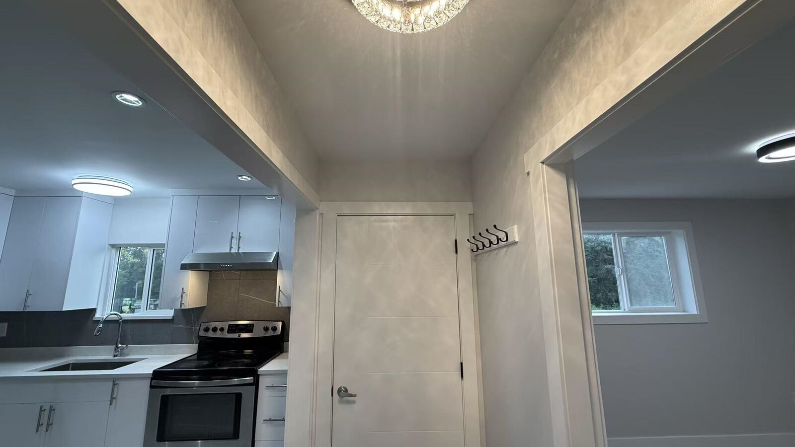 Property Photo:  20700 51B Avenue 2 Bed Suite  BC V3A 7T5 