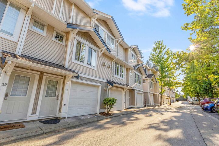 Property Photo: 6533 121 Street BC V3W 1M5