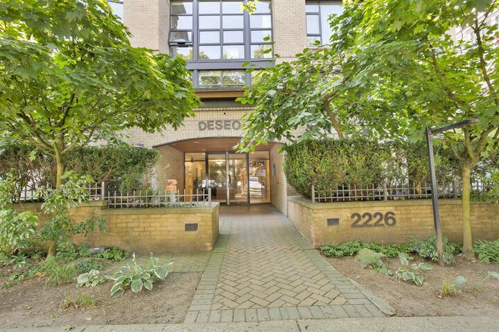 Property Photo: 2226 W 12th Avenue 406 BC V6K 2N5