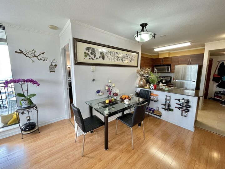 Property Photo: 813 Agnes Street 1105 BC V3M 0A9