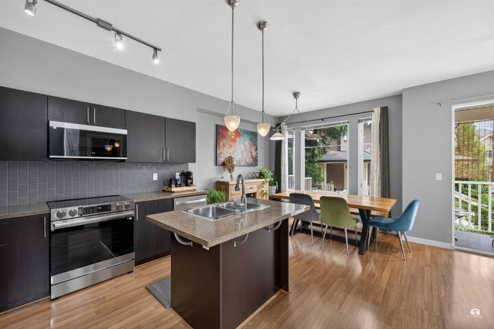 Property Photo: 6575 192 Street 102 BC V4N 5T8