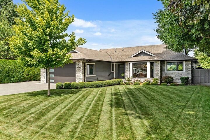 46265 Roy Avenue — photo 1