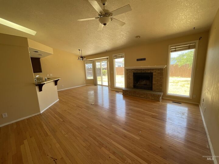 Property Photo:  1285 N Aster Pl  ID 83704 