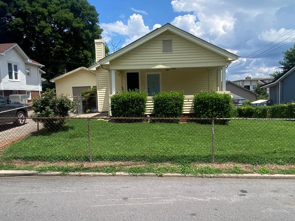 Property Photo: 518 Vernon Avenue GA 30720