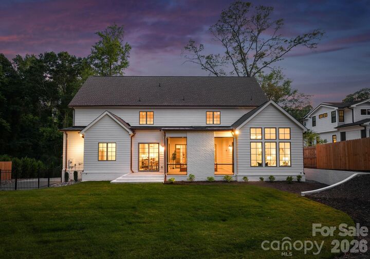 Property Photo: 444 Hunter Lane NC 28211
