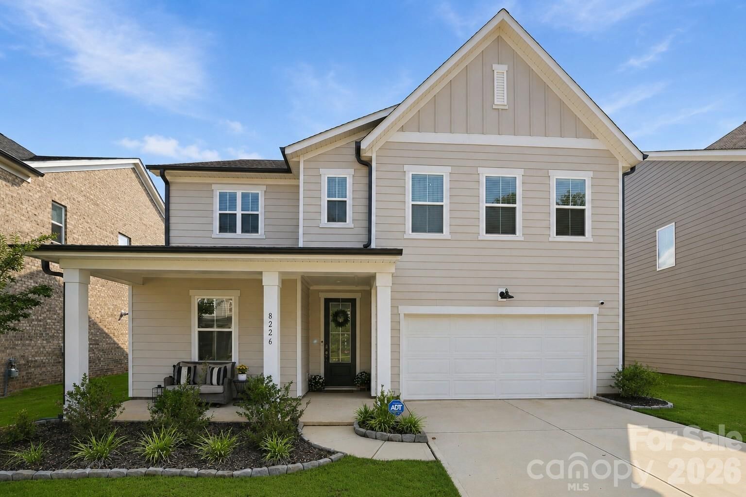 Property Photo: 8226 Franklin Trail Street NC 28227