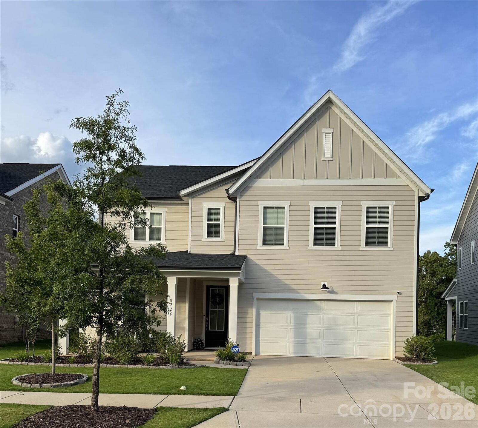 Property Photo: 8226 Franklin Trail Street NC 28227