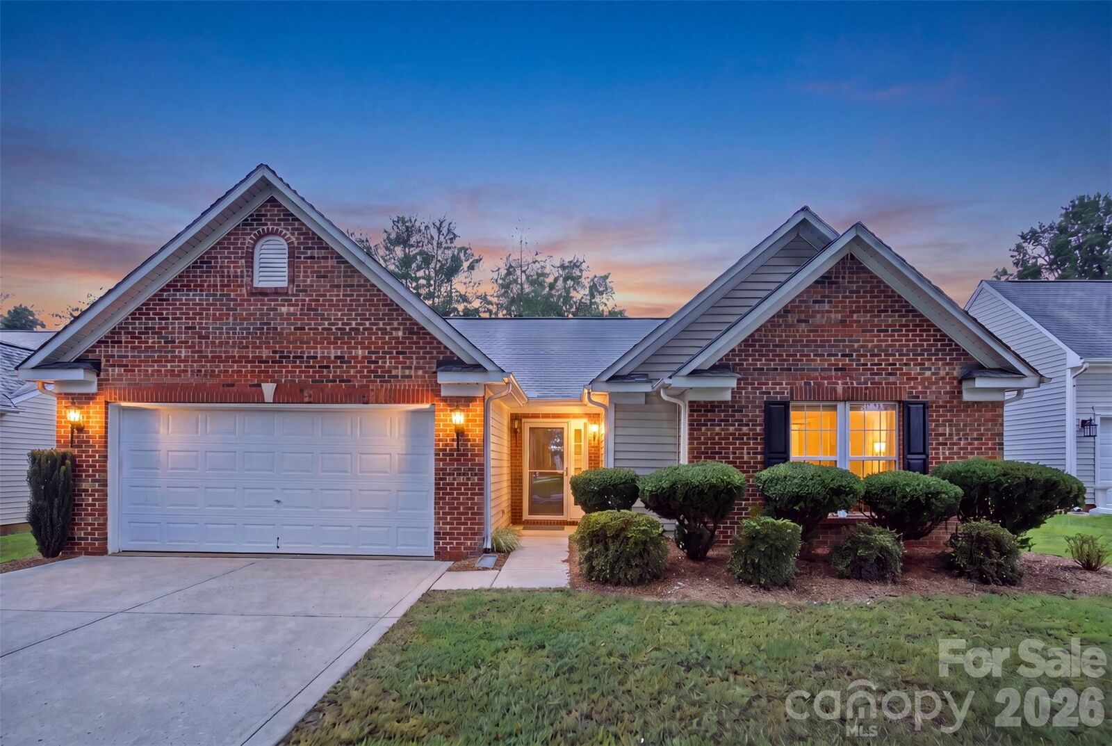 Property Photo:  325 Dutchmans Meadow Drive  NC 28120 