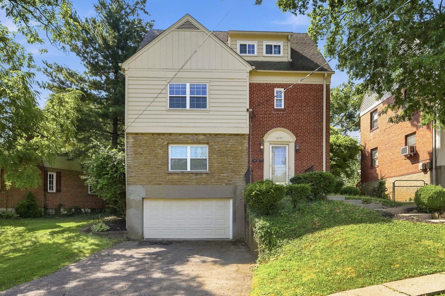 Property Photo:  6239 Crestview Place  OH 45230 